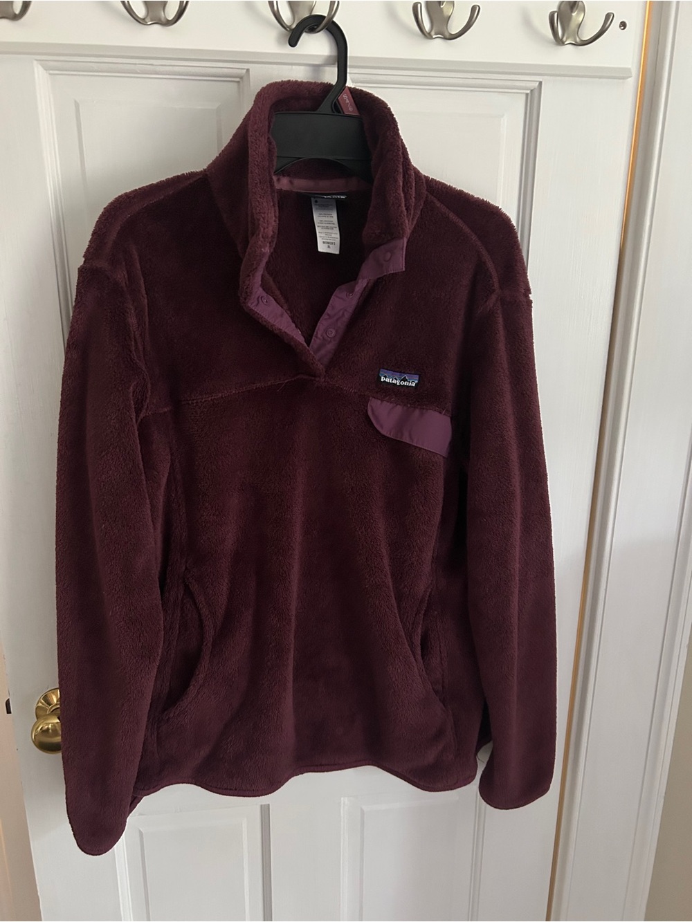 Patagonia Women’s Fleece Pullover - Burgundy